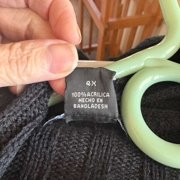 Jessica Simpson Black and Purple Striped Cardigan - Picture 4 of 5